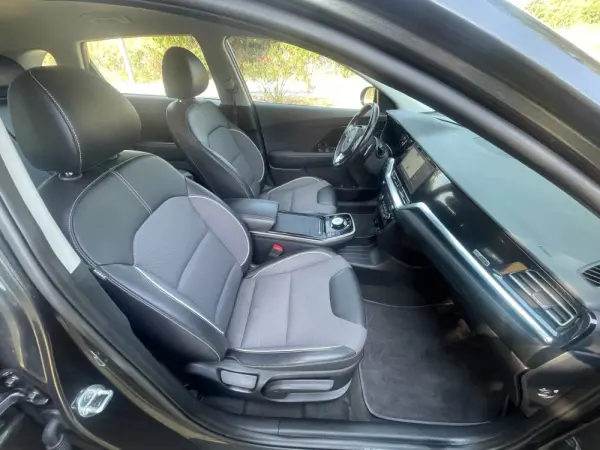 Kia e-Niro 64kWh 37