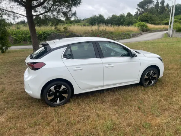 Opel Corsa-e Elegance 12