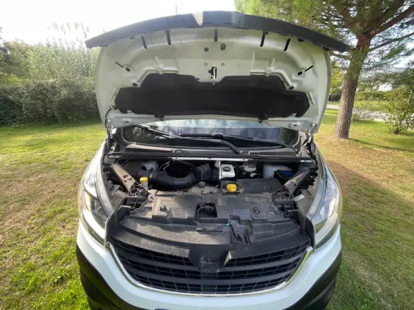 Renault Trafic Combi L1H1 Authentique 9