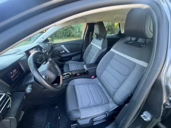 Citroen e-C4 136 PLUS 26