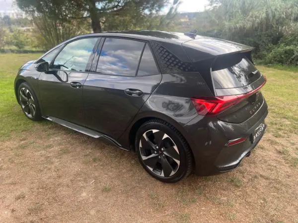 Cupra Born 170kW/77kWh 19