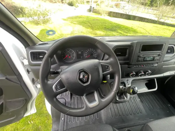 Renault Master 2.3 dCi L1H2 3.3T 21