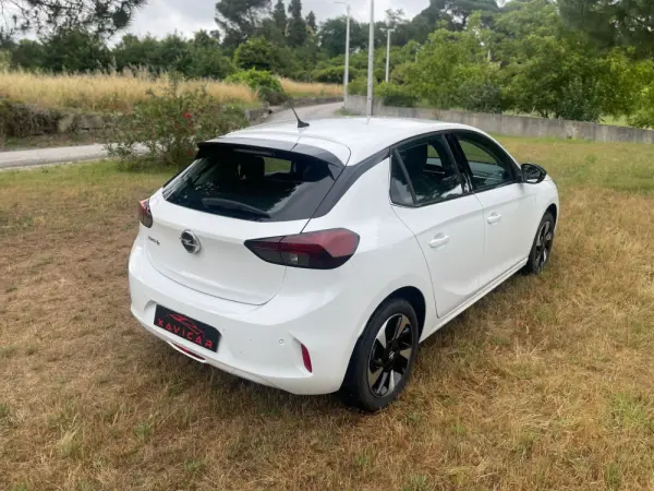 Opel Corsa-e Elegance 11