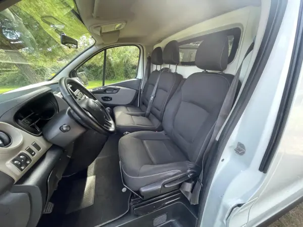 Renault Trafic Combi L1H1 Authentique 20