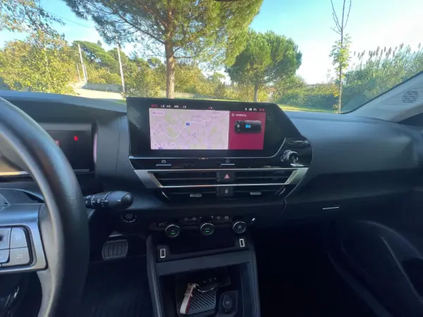 Citroen e-C4 136 PLUS 9