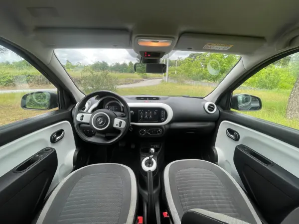 Renault Twingo E-Tech 27.5 kWh Evolution Autonomia Urbana 19