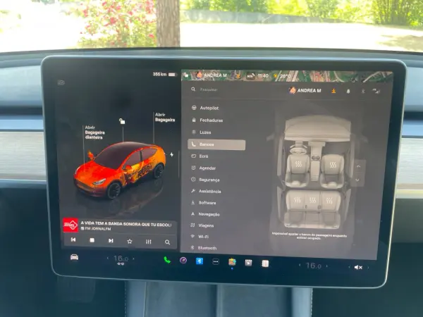 Tesla Model Y Long Range Dual Motor AWD 25