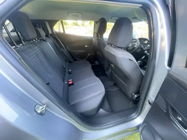 Peugeot e-2008 50 kWh Active 16
