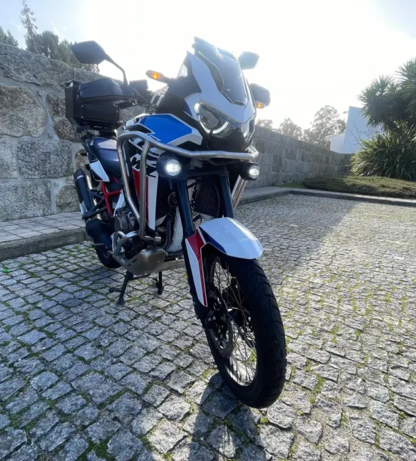 Honda Africa Twin Tricolor 11