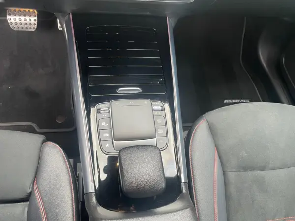 Mercedes-Benz EQA 250 AMG Line 25