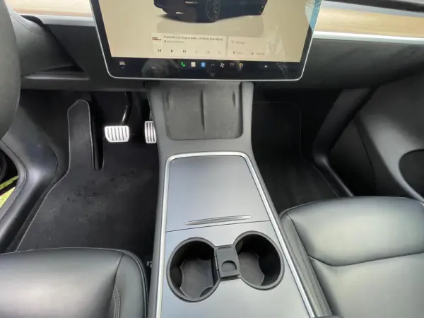 Tesla Model Y Performance Tração Integral 24