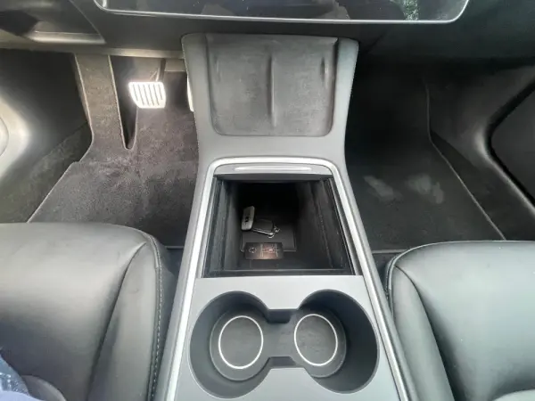 Tesla Model 3 Performance Dual Motor AWD 32