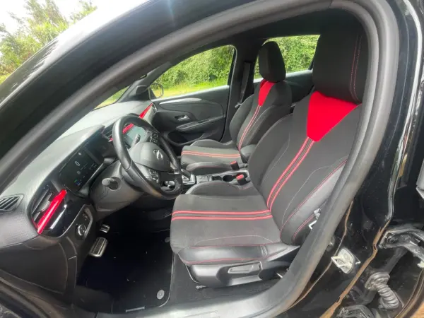 Opel Corsa-e e-GS 11