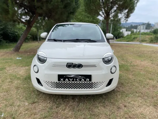 Fiat 500e 3 + 1 Icon 12