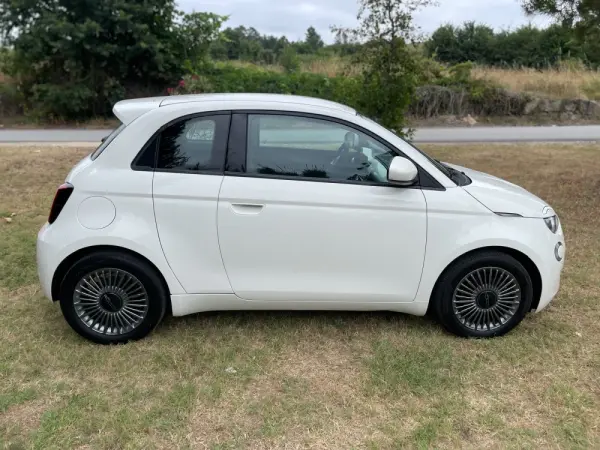 Fiat 500e 3 + 1 Icon 6
