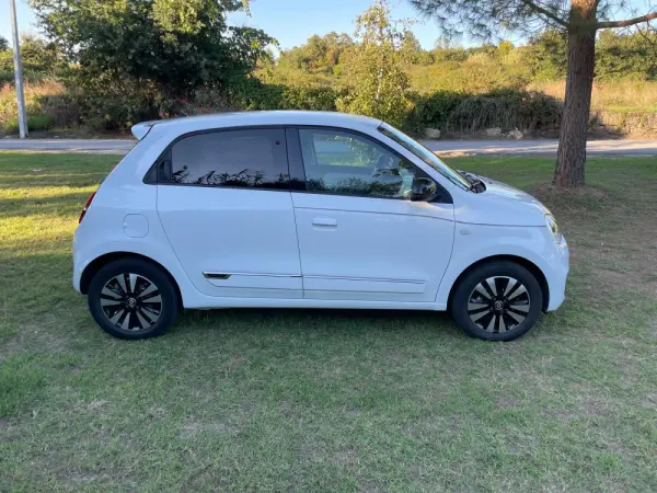 Renault Twingo E-Tech 27.5 kWh Techno Autonomia Urbana 3