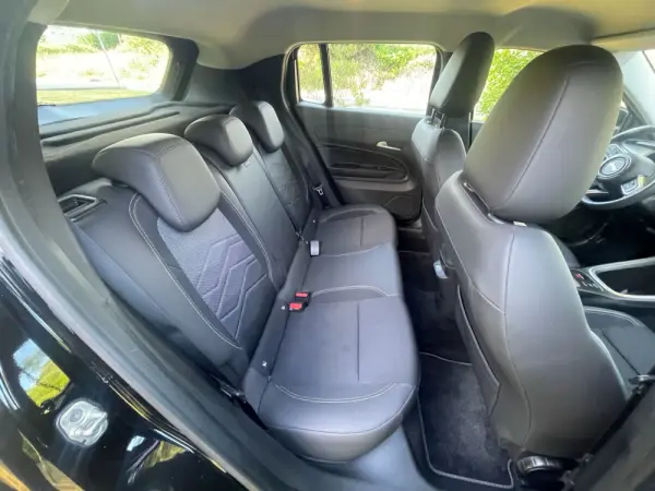 Jeep Avenger 18