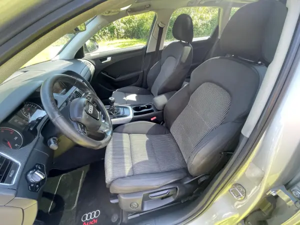 Audi A4 Avant 2.0 TDI Business Line 9