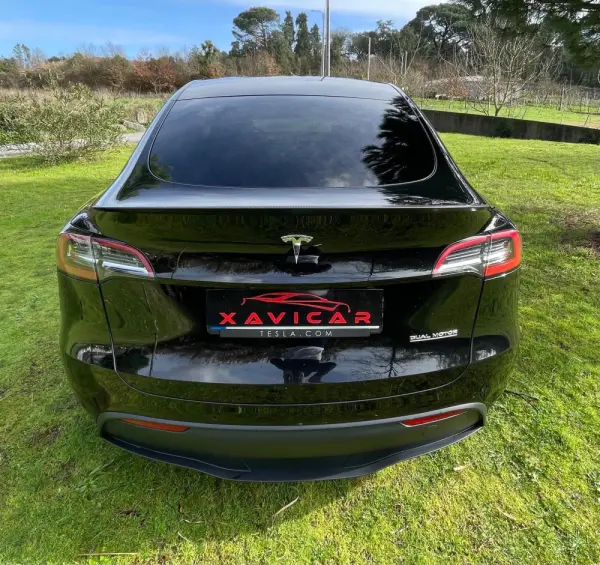 Tesla Model Y Performance Tração Integral 12