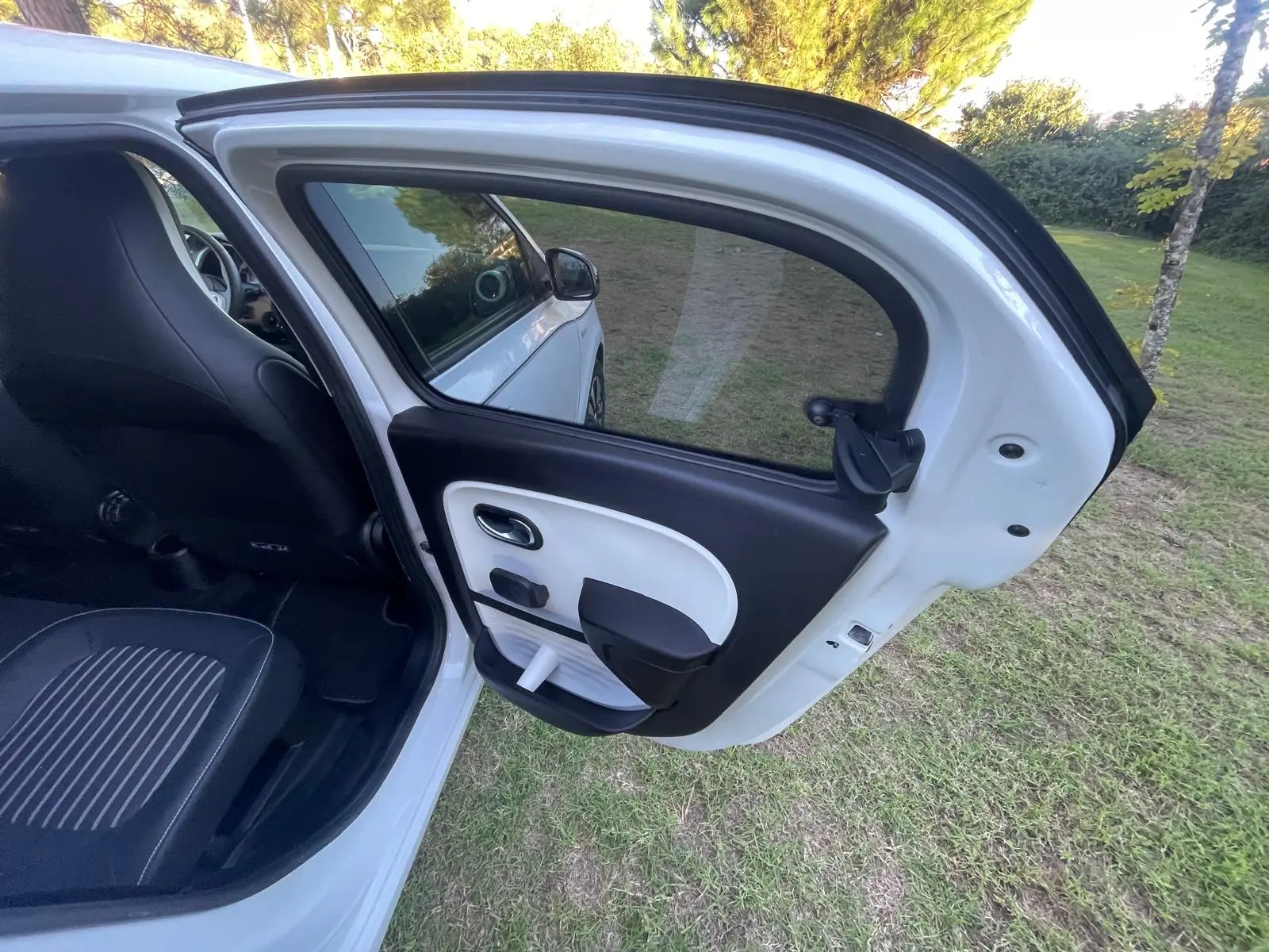 Renault Twingo E-Tech 27.5 kWh Techno Autonomia Urbana 21