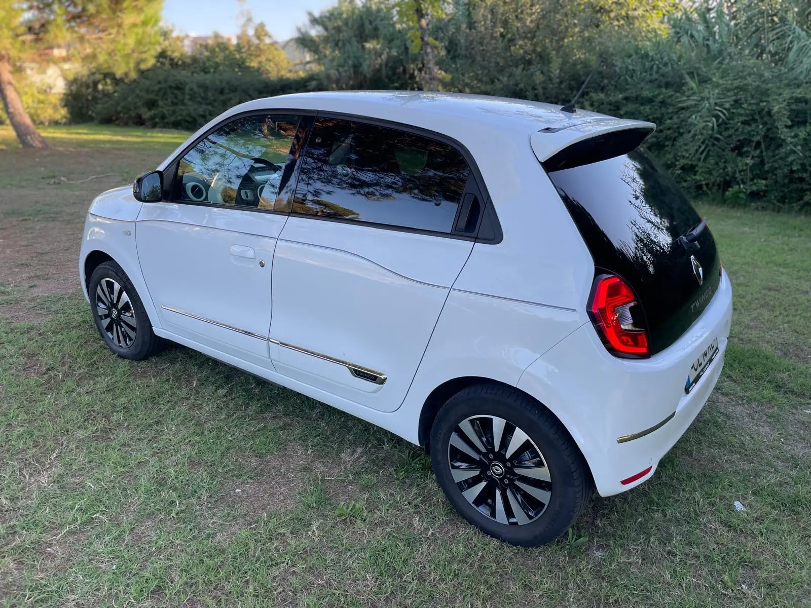 Renault Twingo E-Tech 27.5 kWh Techno Autonomia Urbana 42