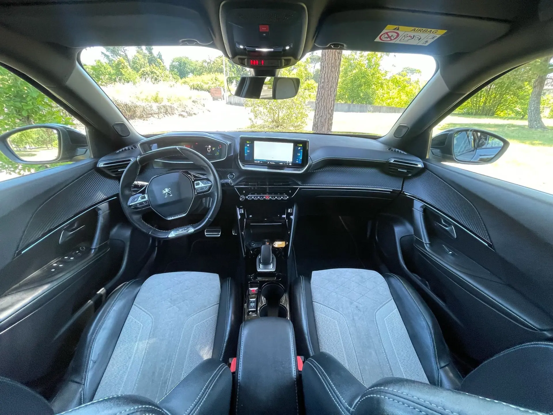 Peugeot e-2008 GT 29