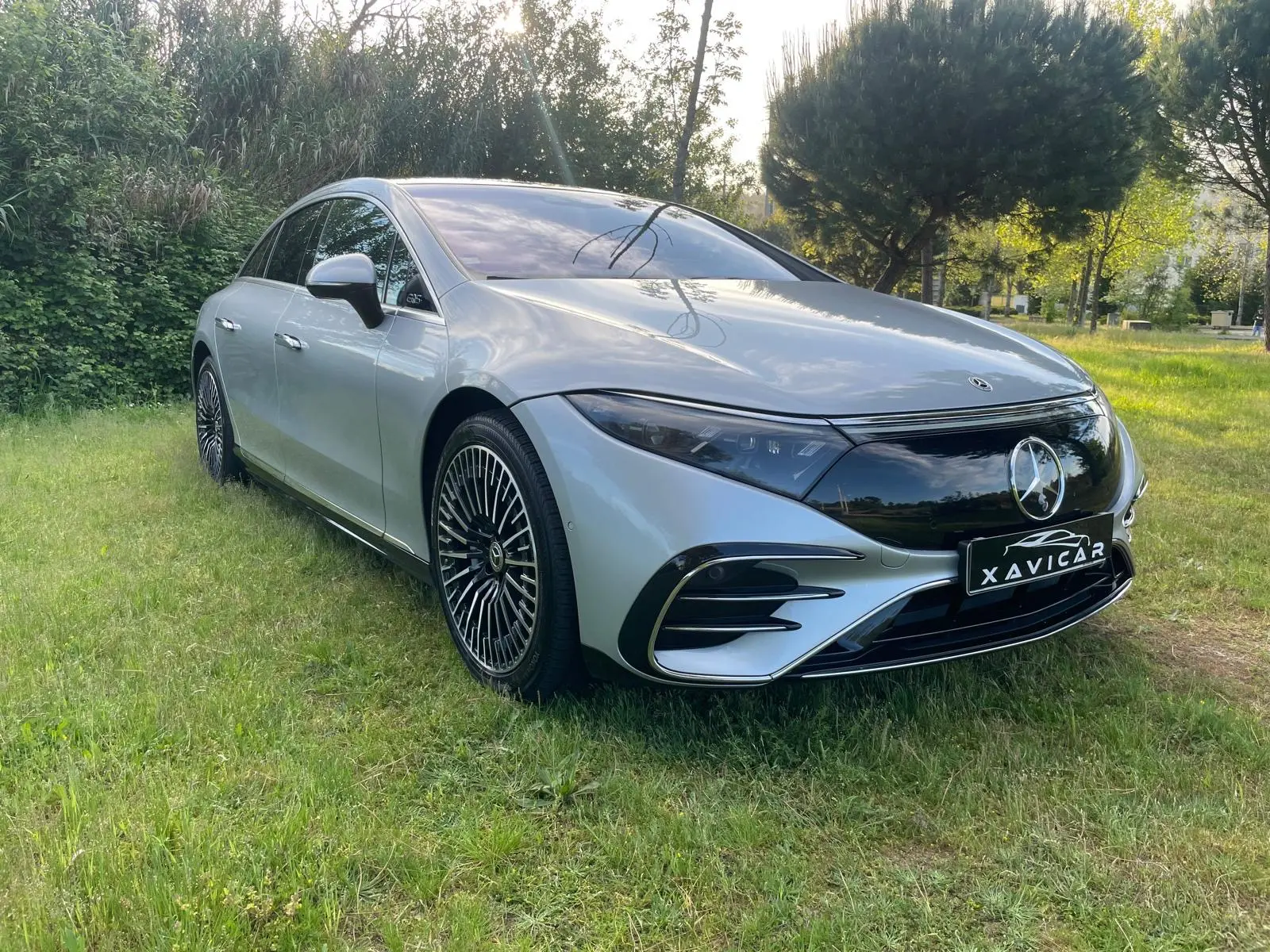 Mercedes-Benz EQS 450+ 1