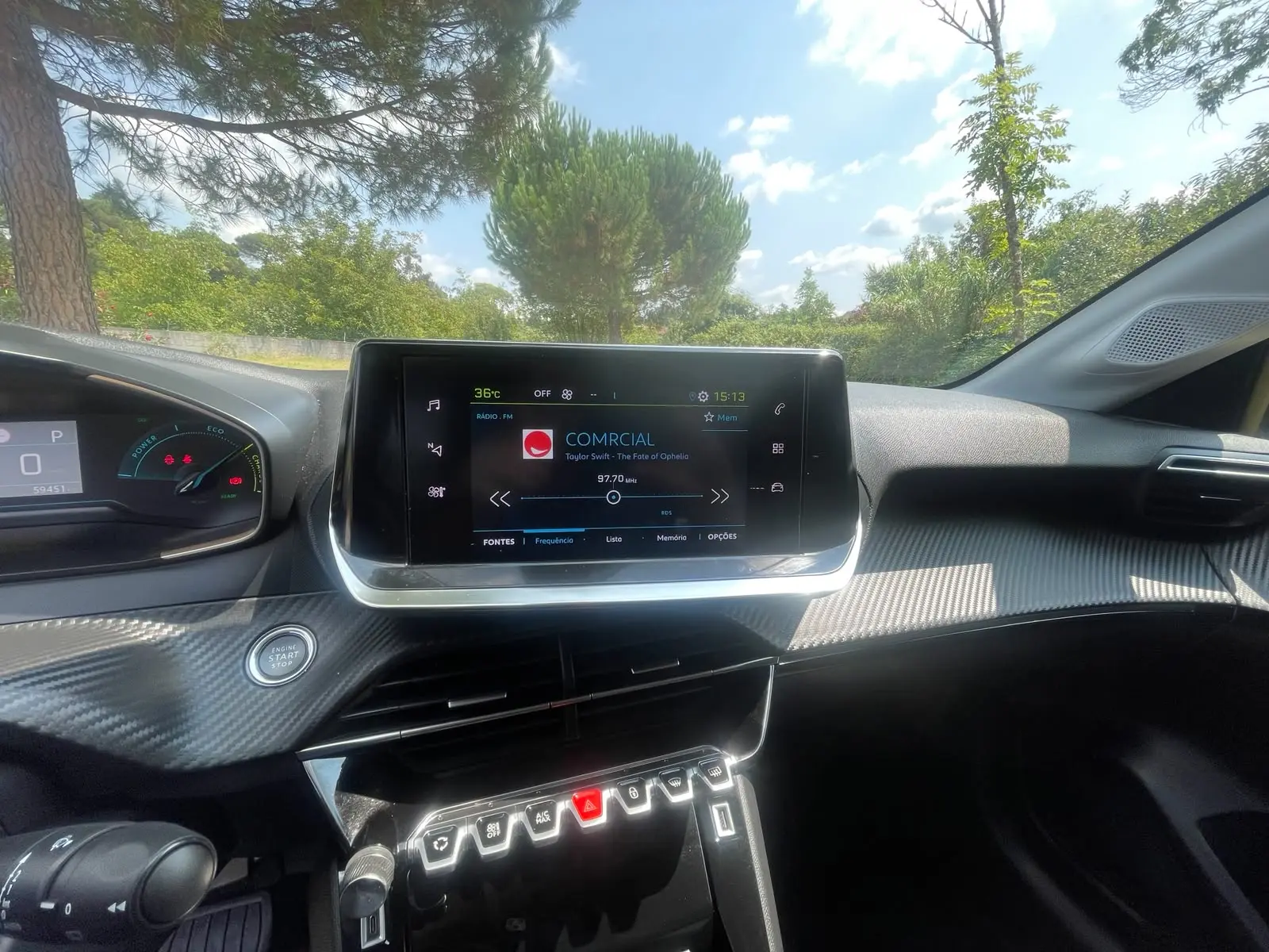 Peugeot e-208 50 kWh Allure Pack 32