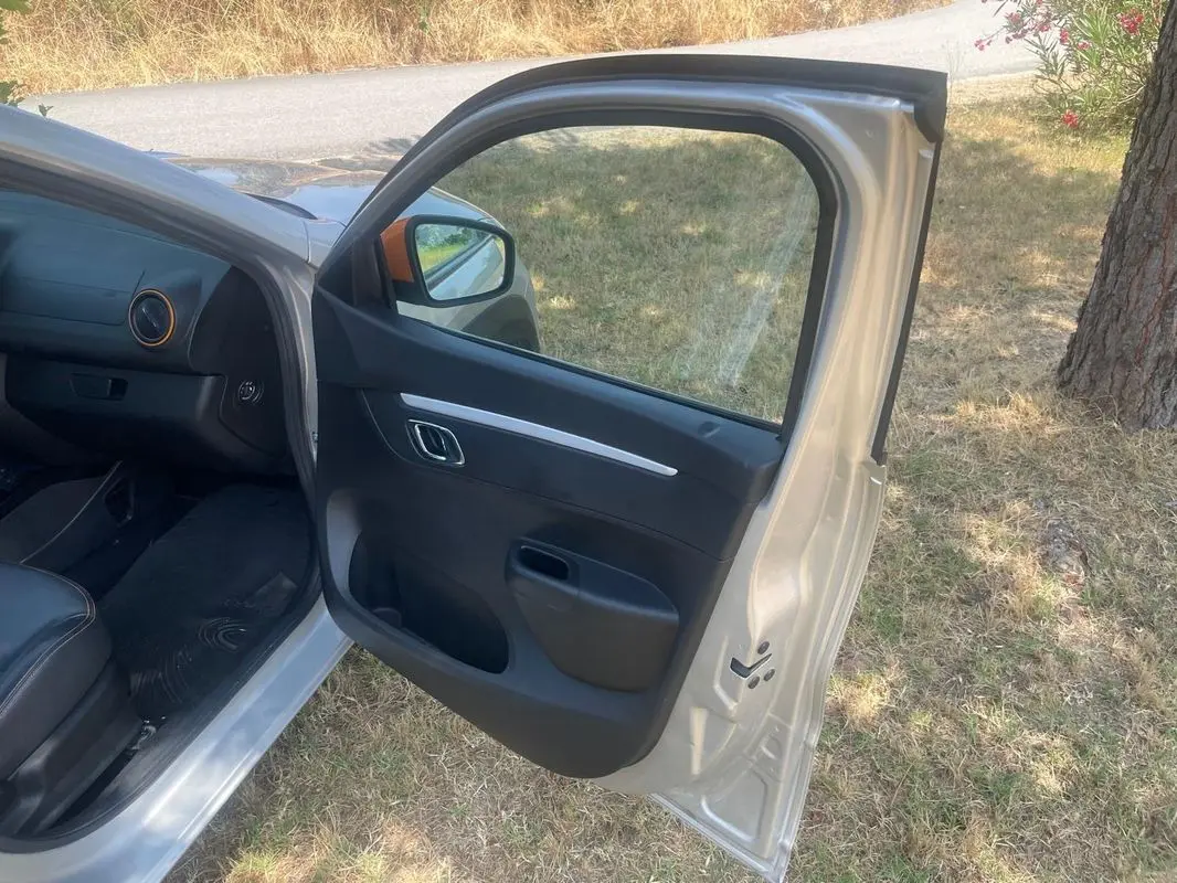 Dacia Spring Electric 45 Comfort Plus 10