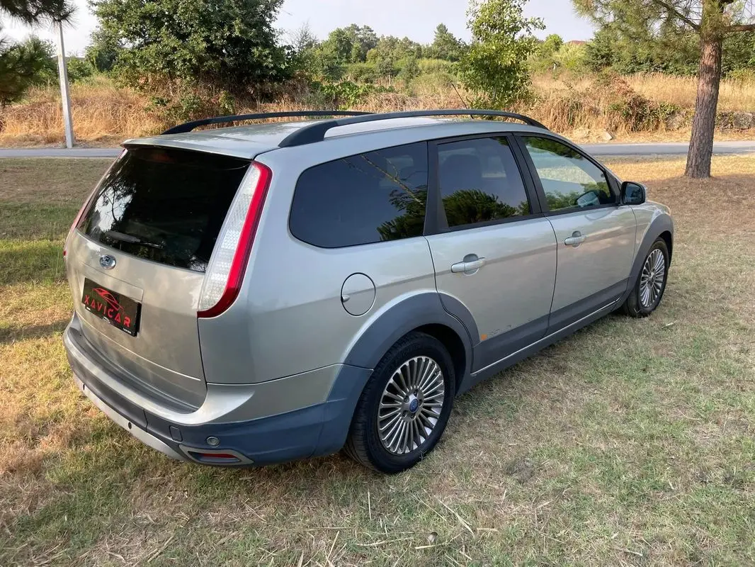 Ford Focus SW 1.6 TDCi DPF Titanium 9