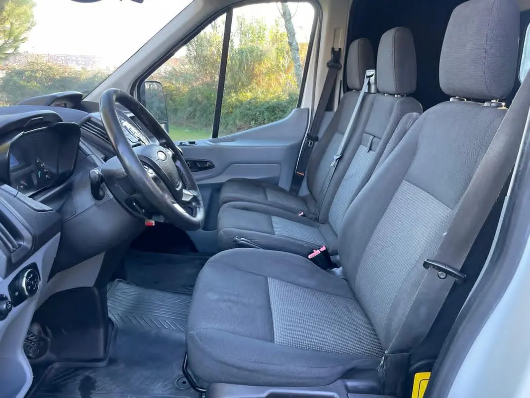 Ford Transit 25
