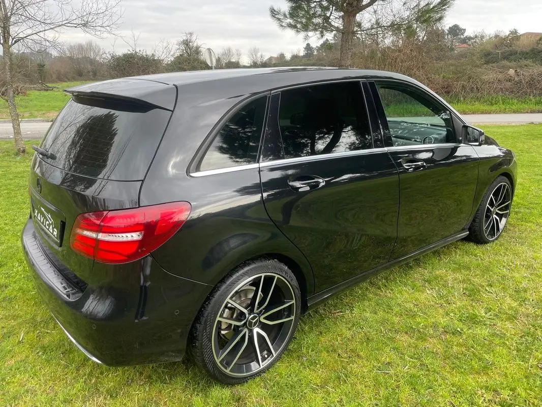 Mercedes-Benz B 180 (CDI) d 7G-DCT Urban 17