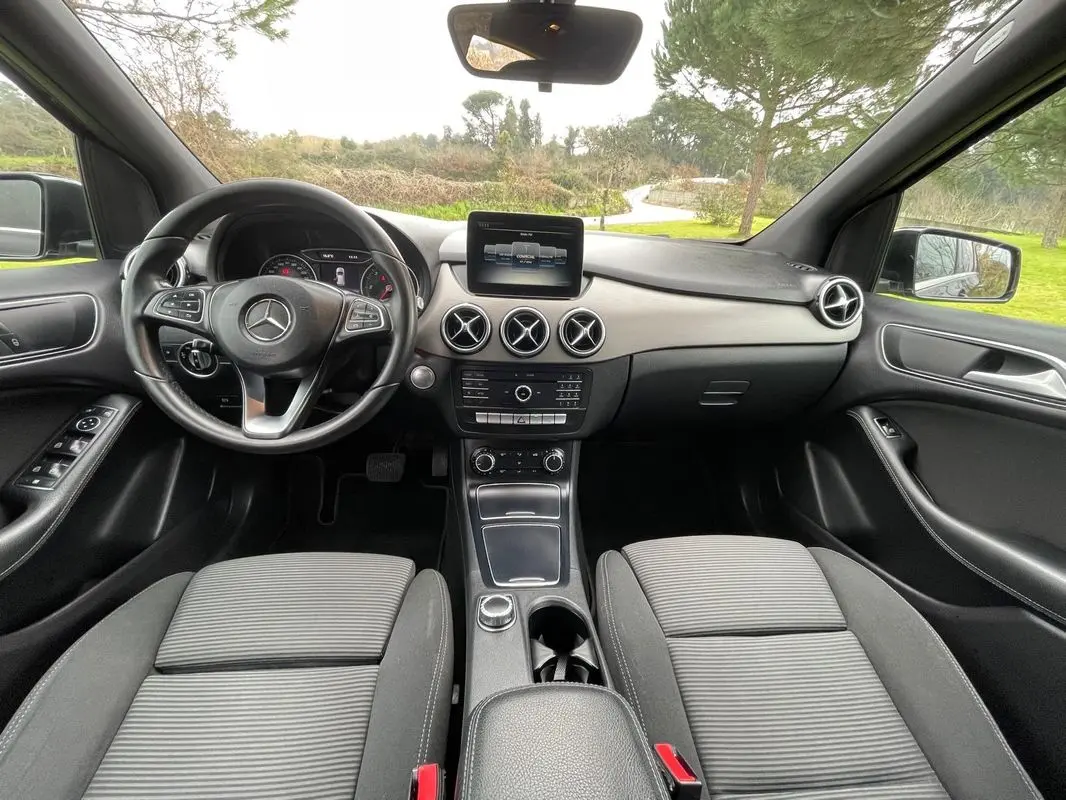 Mercedes-Benz B 180 (CDI) d 7G-DCT Urban 36