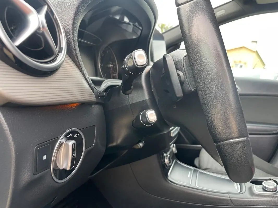 Mercedes-Benz B 180 (CDI) d 7G-DCT Urban 42