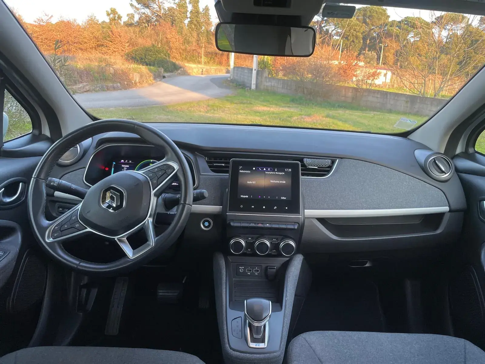 Renault Zoe Exclusive 50 13