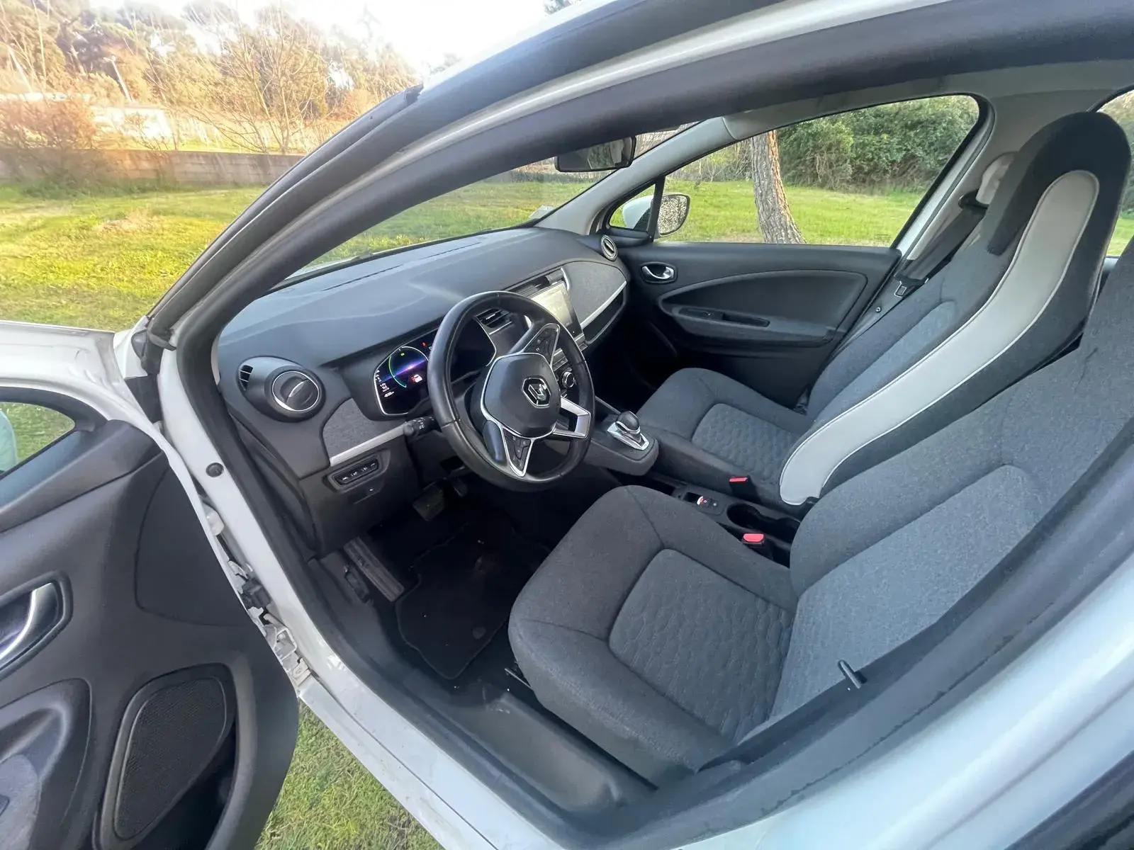Renault Zoe Exclusive 50 14