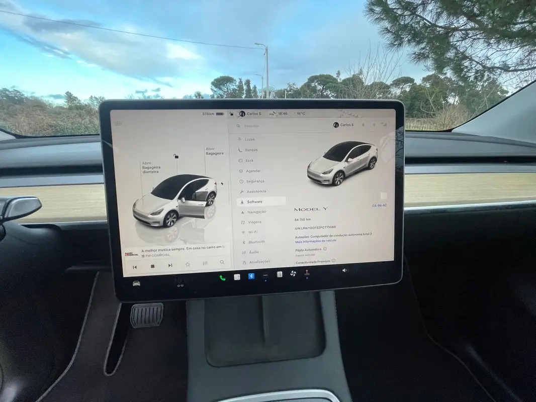 Tesla Model Y RWD 34