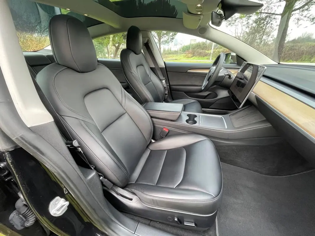 Tesla Model 3 Long Range Tração Traseira 11