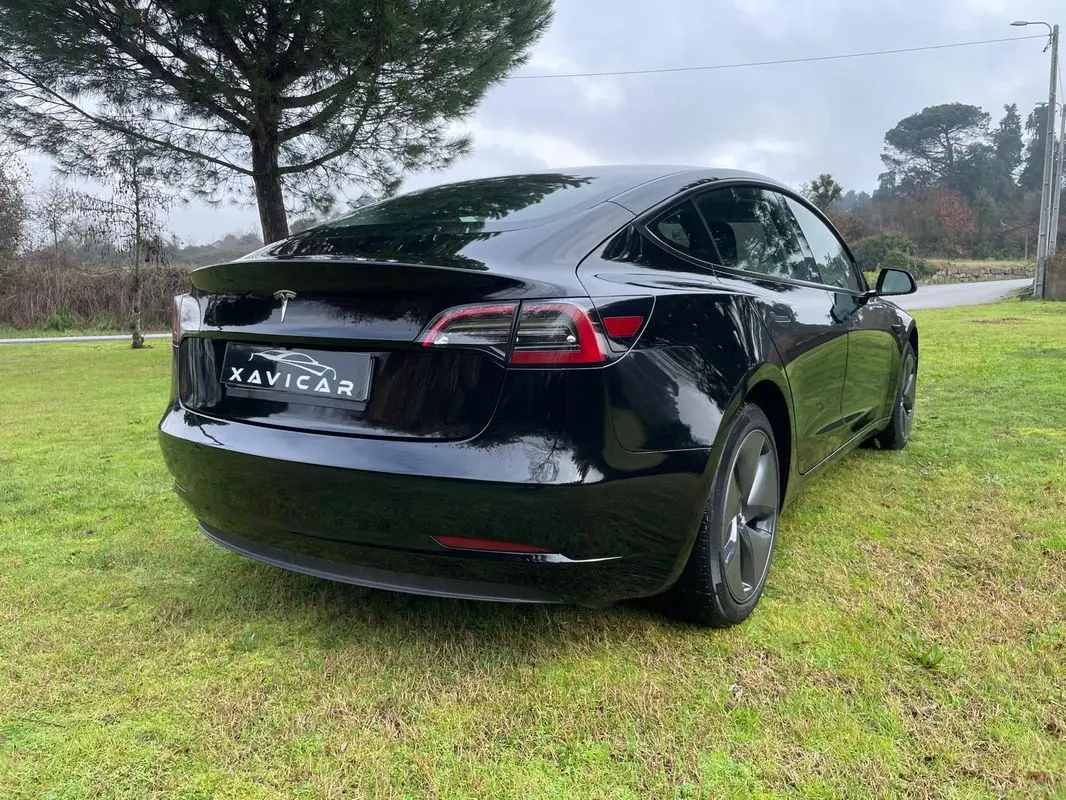 Tesla Model 3 Long Range Tração Traseira 21