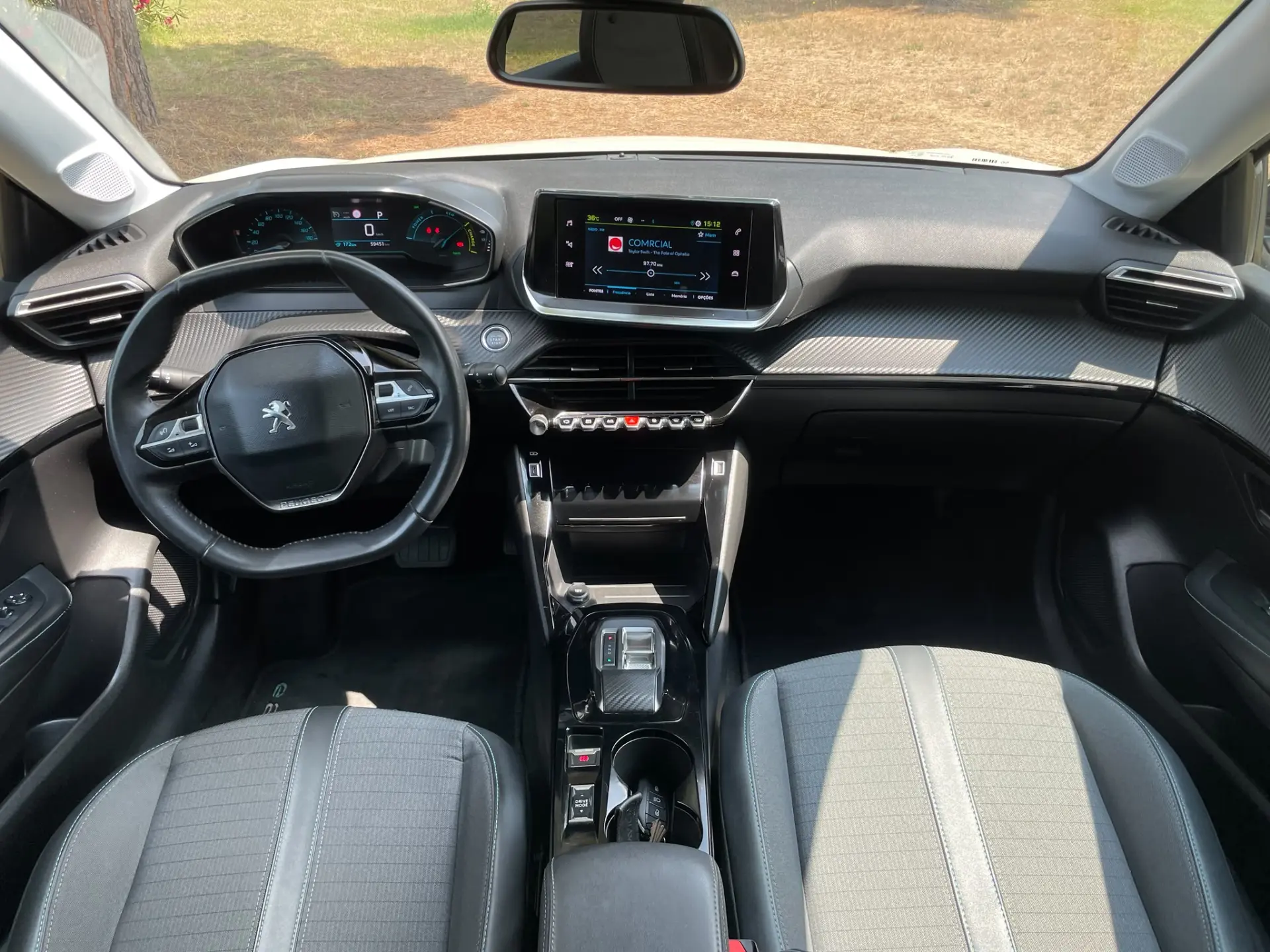 Peugeot e-208 50 kWh Allure Pack 23