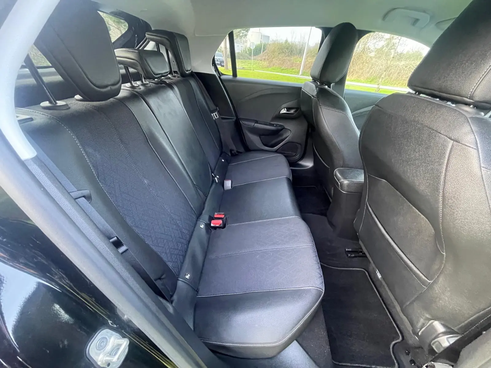 Opel Corsa-e Elegance 18