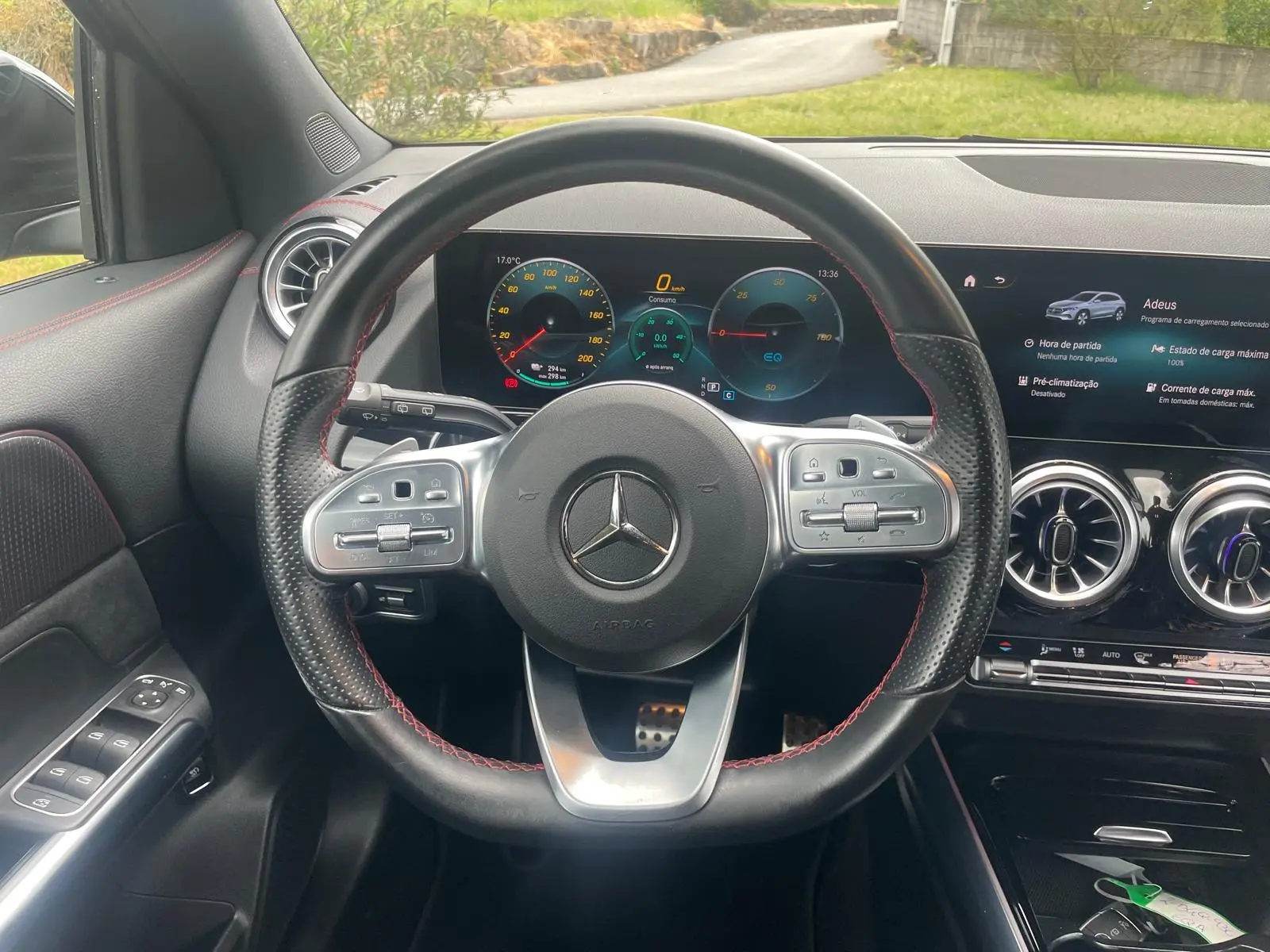 Mercedes-Benz EQA 250 AMG Line 36