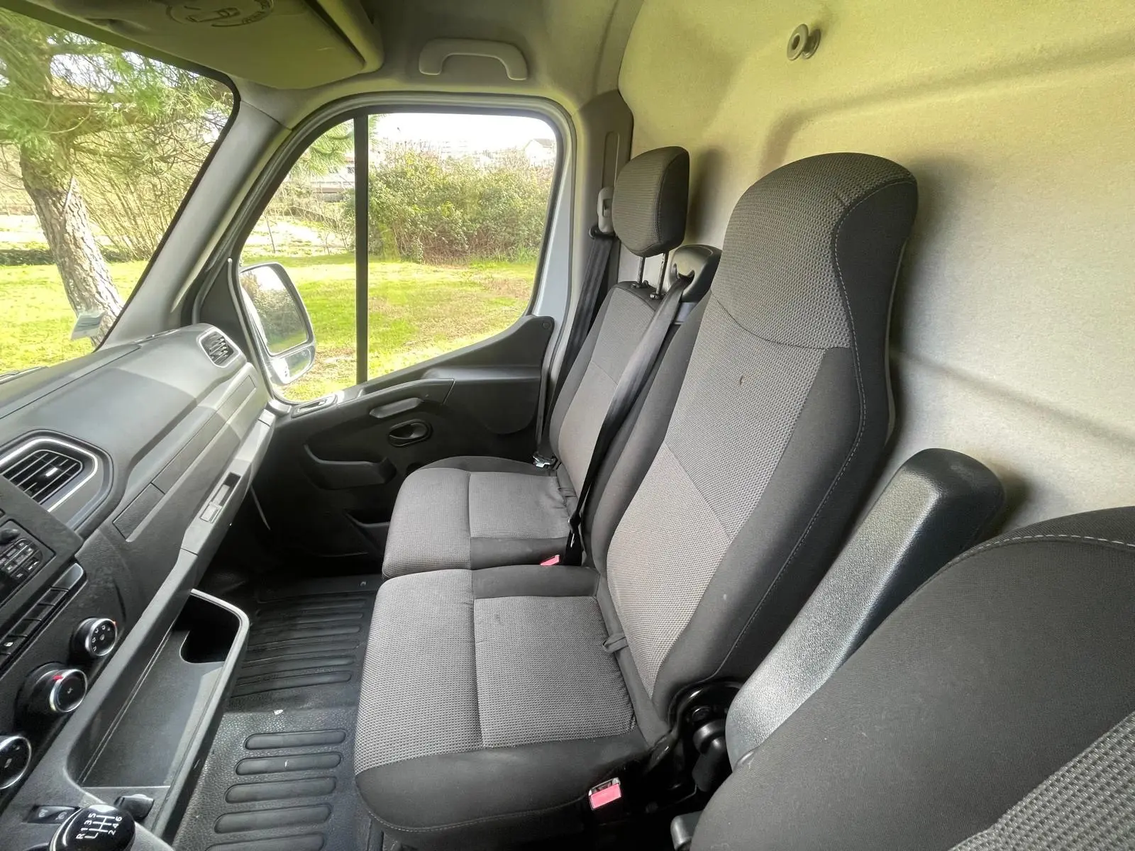 Renault Master 2.3 dCi L1H2 3.3T 22