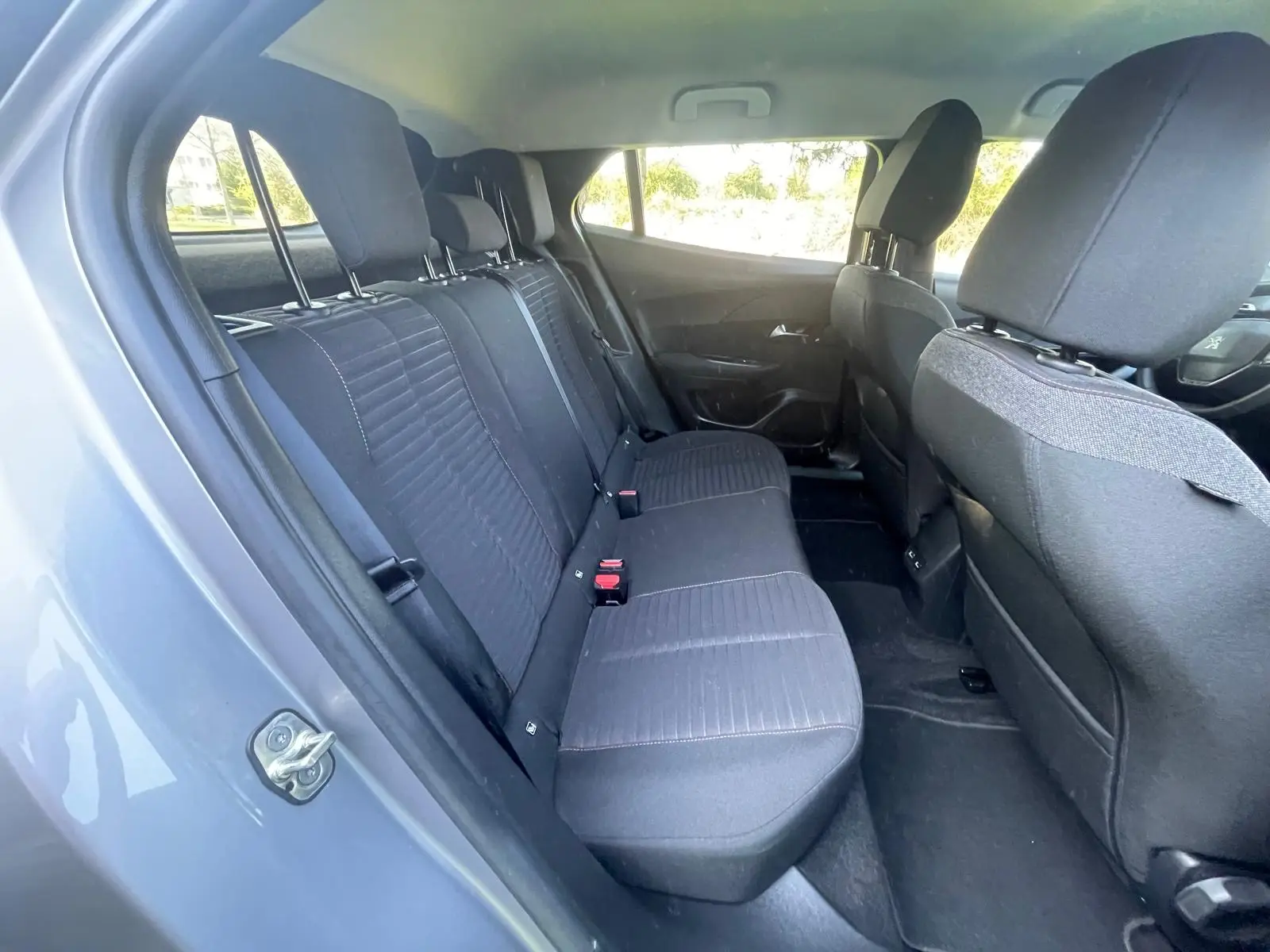 Peugeot e-2008 50 kWh Active 18