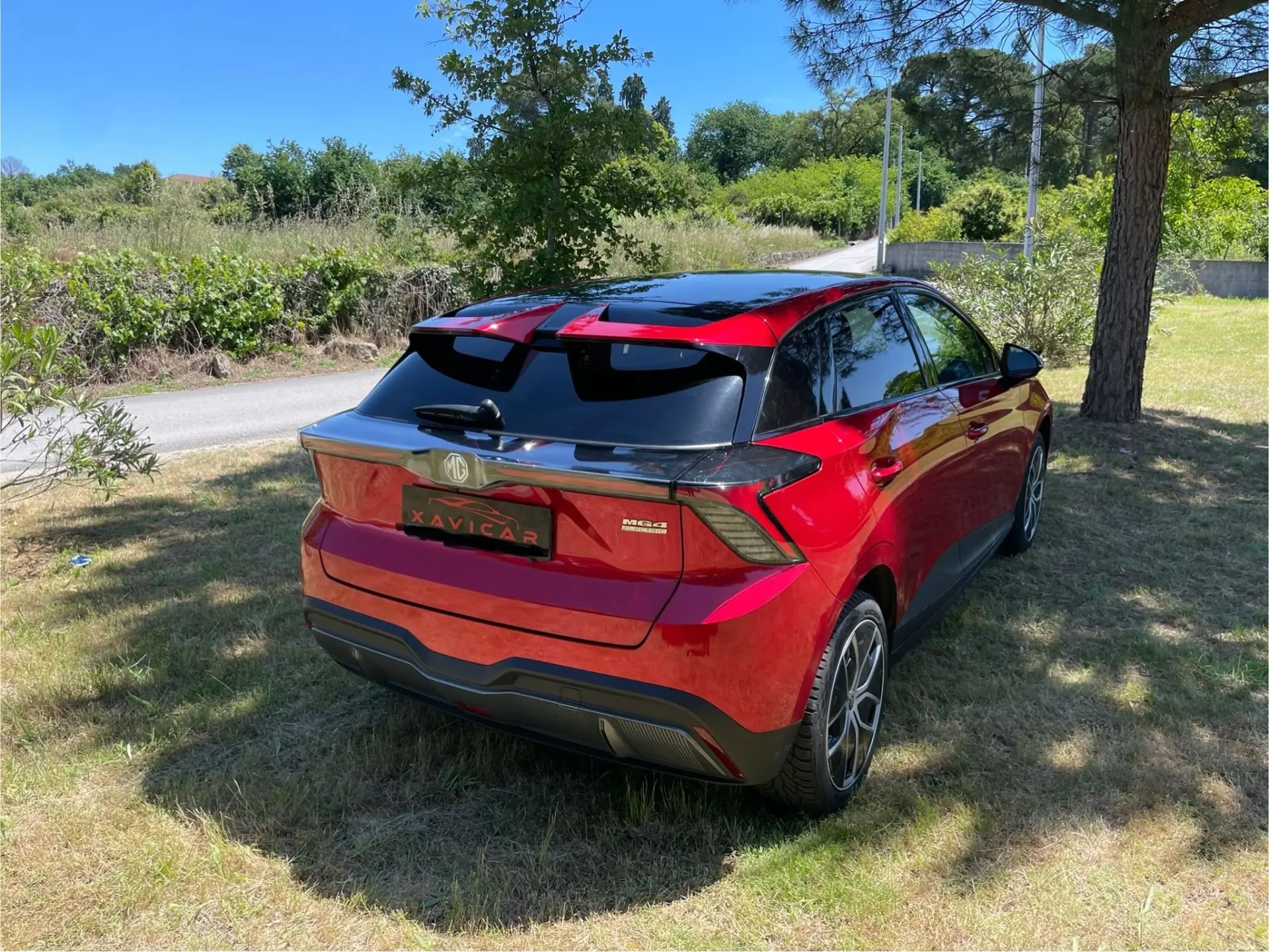 MG MG4 77 kWh Extended Range Luxury 7