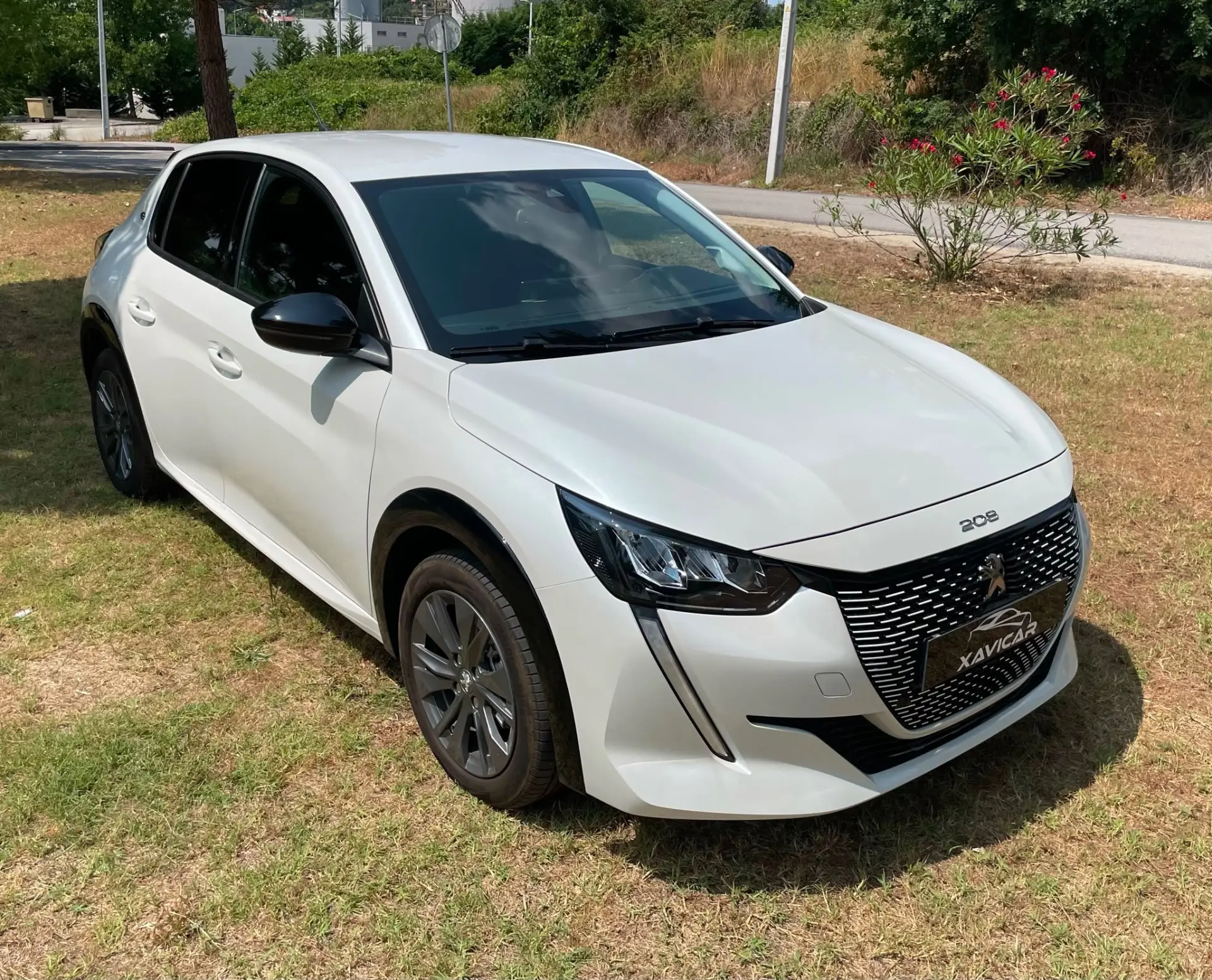 Peugeot e-208 50 kWh Allure Pack 1
