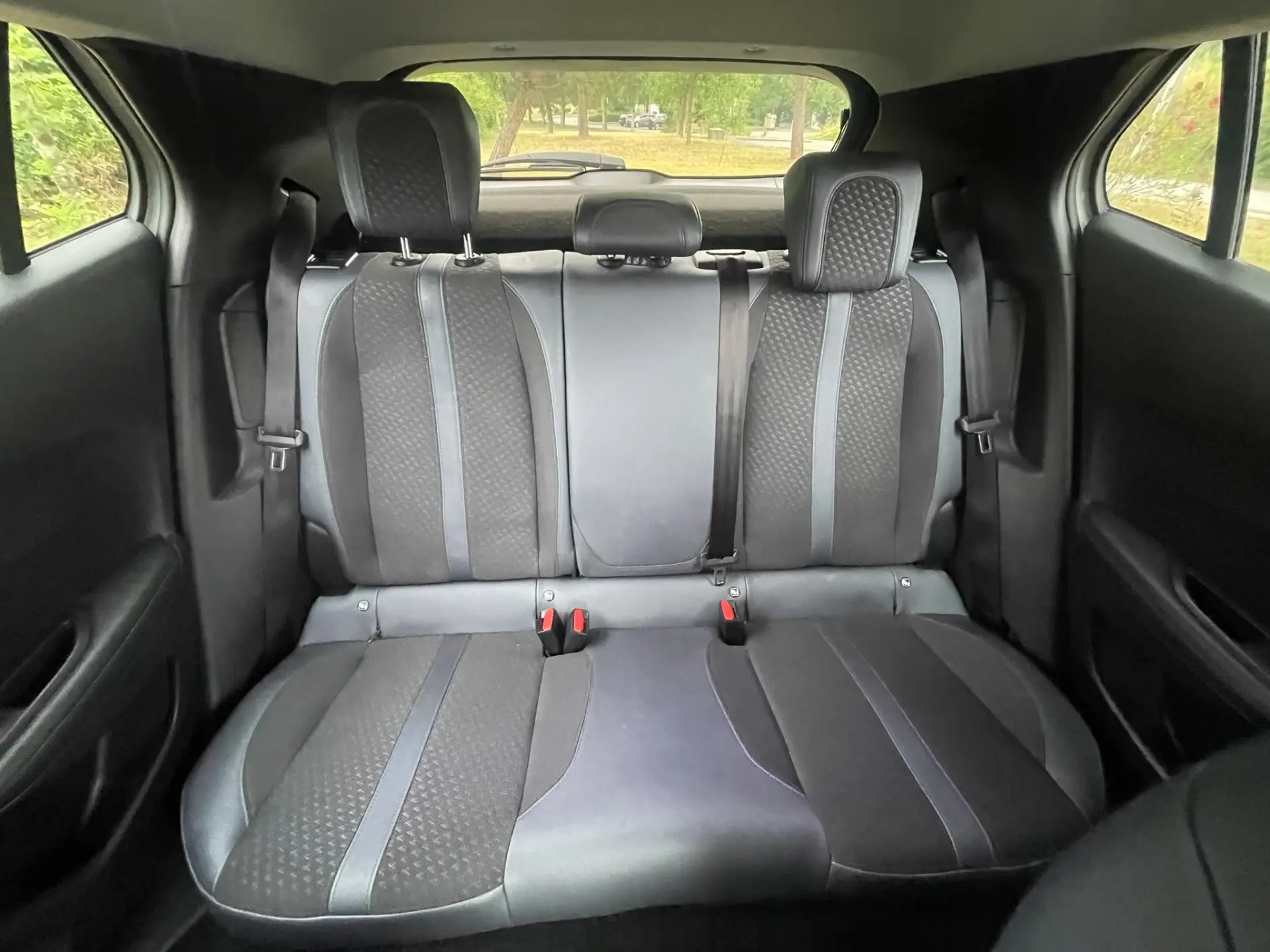 Peugeot e-2008 Allure 35