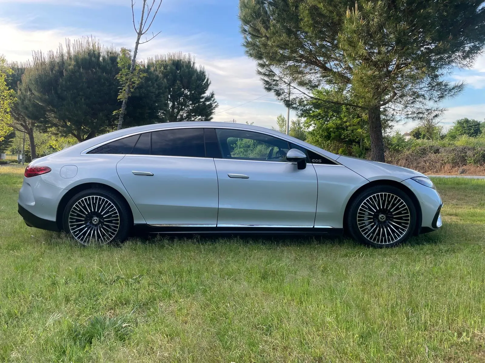 Mercedes-Benz EQS 450+ 9
