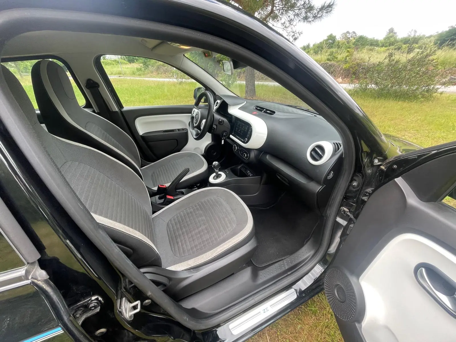 Renault Twingo E-Tech 27.5 kWh Evolution Autonomia Urbana 20