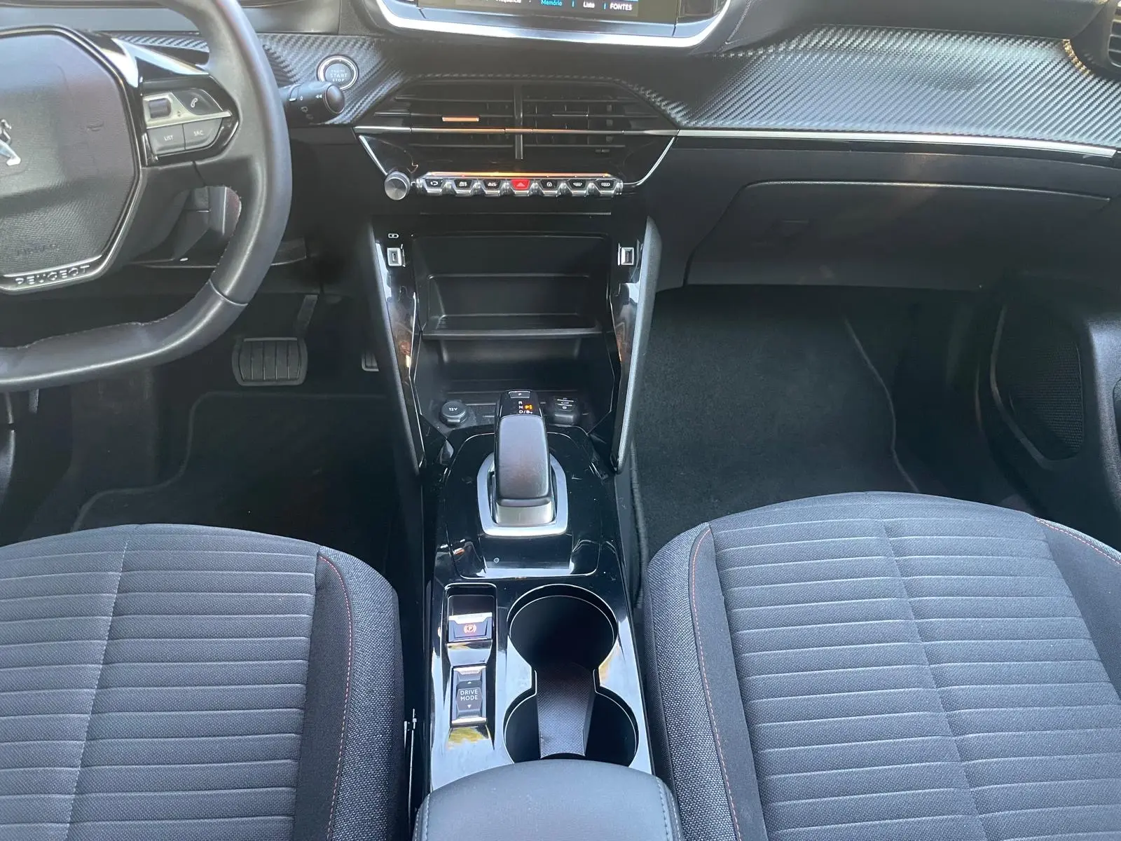 Peugeot e-2008 50 kWh Active 27